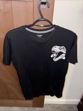 Old Navy Black Tee with White Dinosaur Skull Graphic - Kids